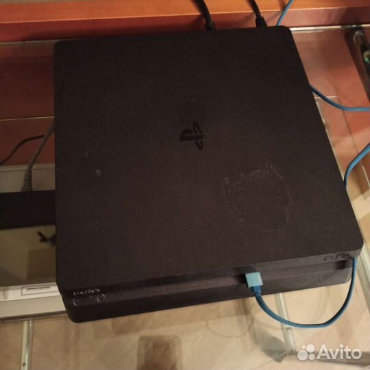 Sony PS4 slim 1tb