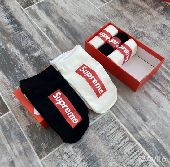 Носки Supreme