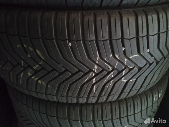 Michelin CrossClimate 225/45 R17