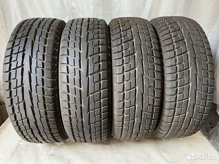Yokohama Geolandar I/T-S G073 215/60 R17 96Q
