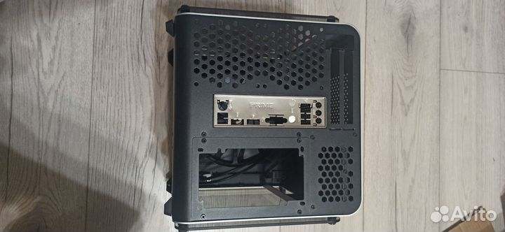 Корпус для пк mini-ITX raijentek metis EVO