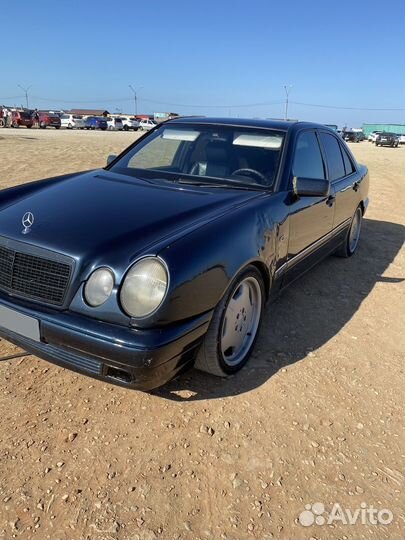 Mercedes-Benz E-класс 3.2 AT, 1998, 60 000 км
