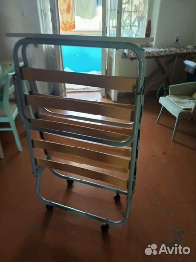 Раскладушка с матрасом