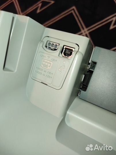 Два цветных струйных принтера на запчасти