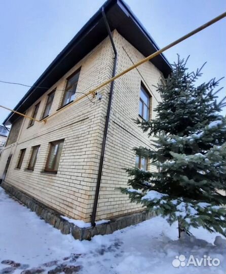 Рабоница по дому