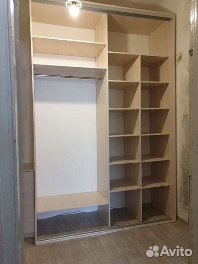 Шкаф купе на заказ в прихожую