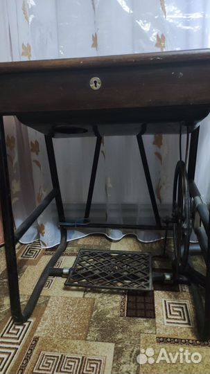 Швейная машинка Чепель 30