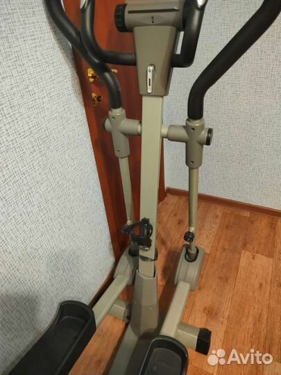 Элипсоидный тренажер torneo