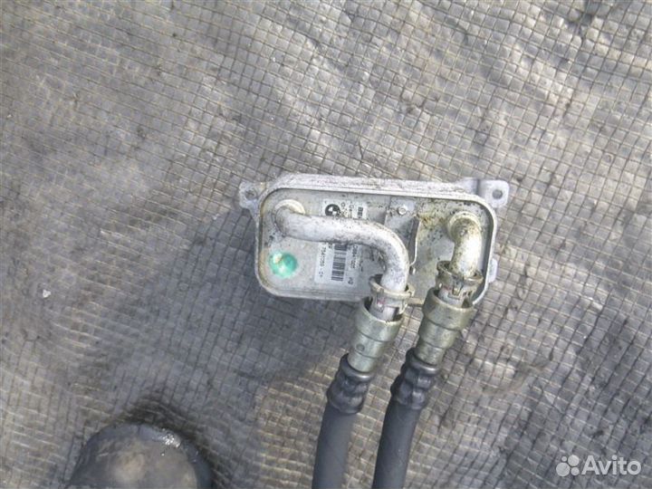 Масляный радиатор Bmw 740I E65 N62B40 2006