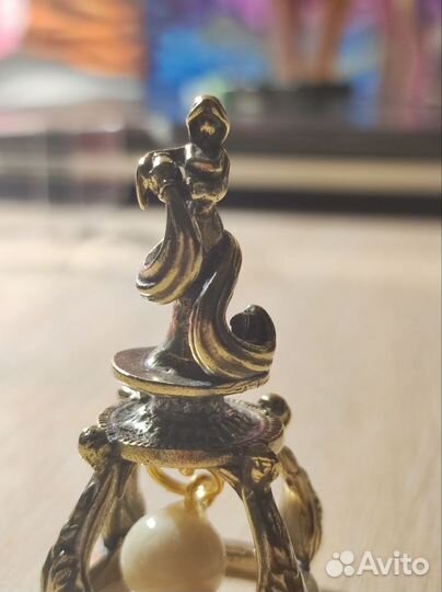 Статуэтка колокольчик из латуни водолей