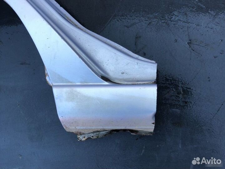 Вставка правая Nissan Cube Z10 1998-2003