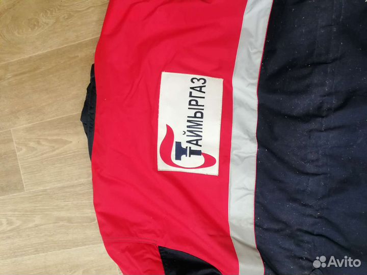 Защитный костюм