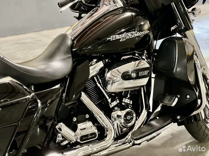 Harley-Davidson StreetGlide