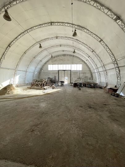 Свободного назначения, 1400 м²