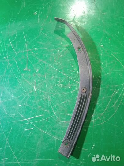 Накладка переднего крыла Mazda cx7