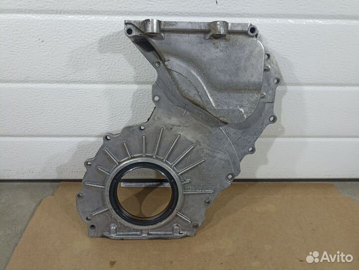 Крышка коленвала задняя Пассат Б6 Passat B6