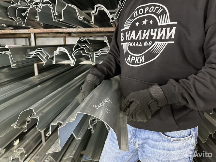 Ремонтный левый Порог Nissan Wingroad Y11