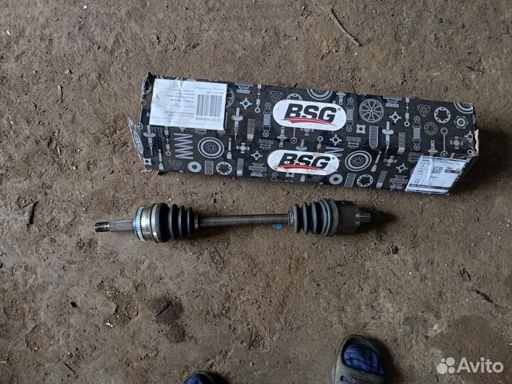 Привод в сборе левый