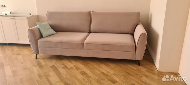 Диван прямой раскладной moon