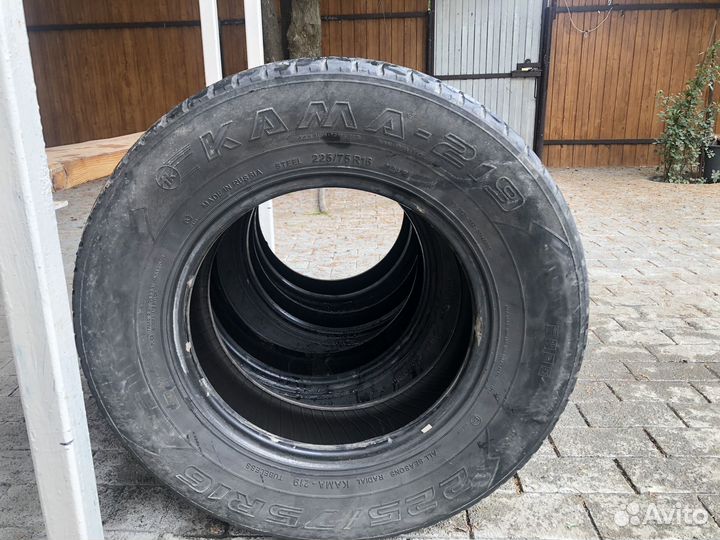 КАМА Кама-219 225/75 R16