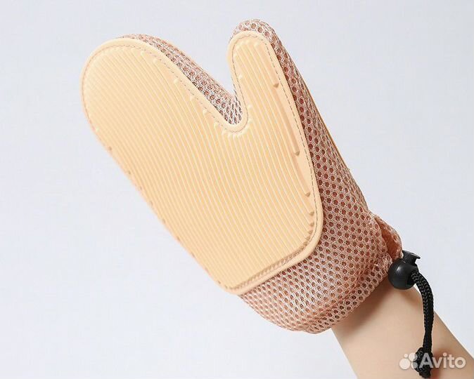 Варежка для вычесывания шерсти