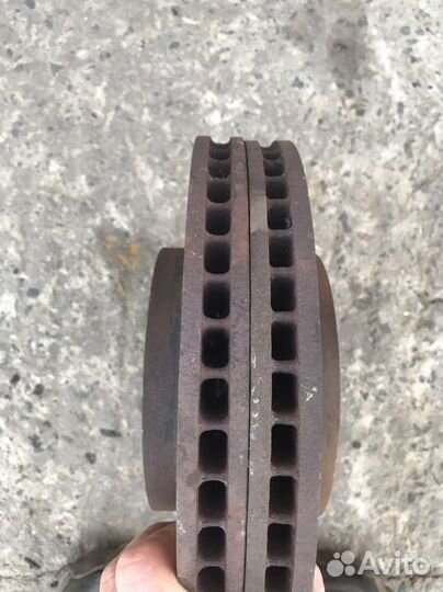 Диск тормозной передний Hyundai XG 3.0