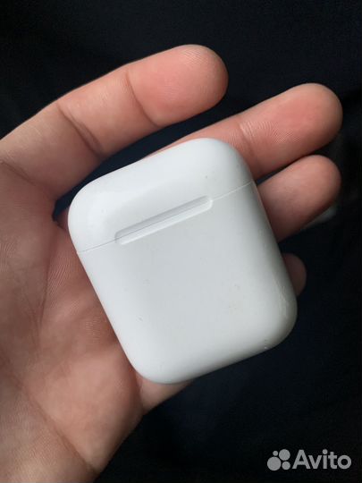 Беспроводные наушники apple airpods