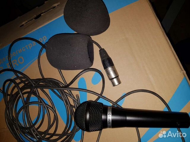 Микрофон для студийной эвукозаписи