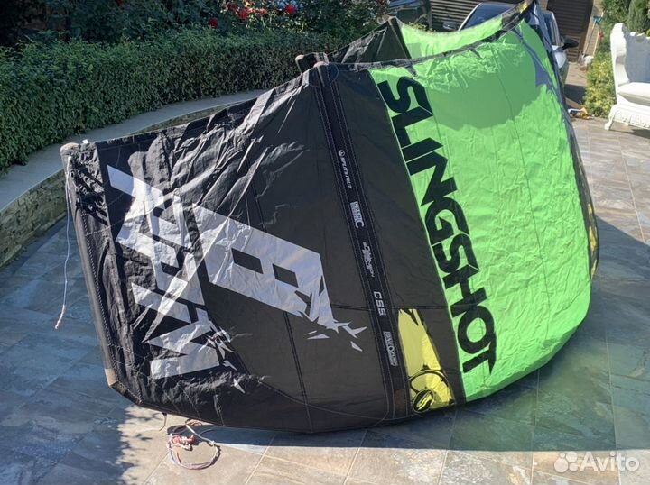 Продаю кайт Slingshot 8м