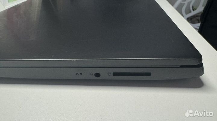 Ноутбук Lenovo IdeaPad S145-15AST