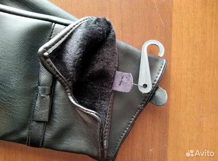 Перчатки женские кожаные 7