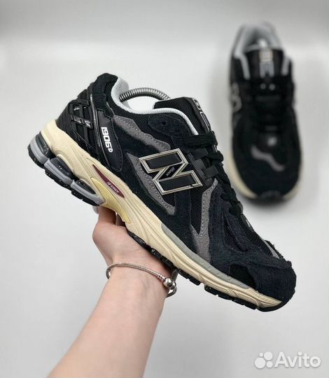 Кроссовки мужские new balance