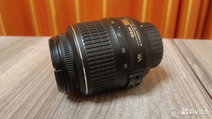 Nikon AF-S Nikkor 18-55mm 1:3.5-5.6G DX SWM VR
