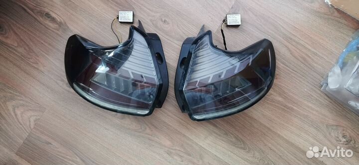 LED фонари задние на X-RAY