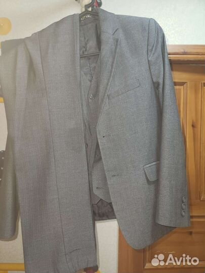 Костюм для мальчика размер 38