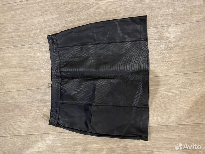 Женские кожаные вещи