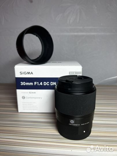 Объектив Sigma 30 mm 1.4 Sony E