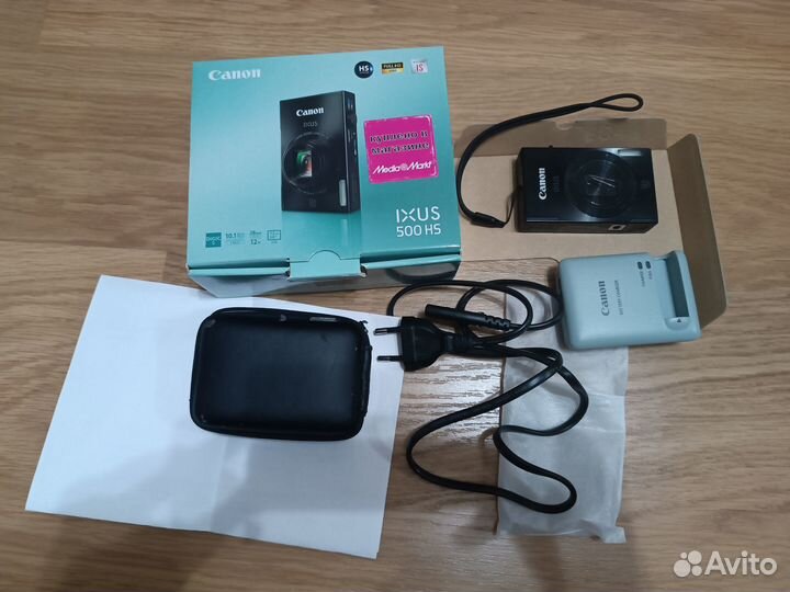 Фотоаппарат Canon Ixus 500HS