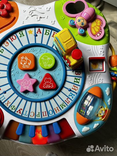 Развивающий столик Baby go игрушка fisher price