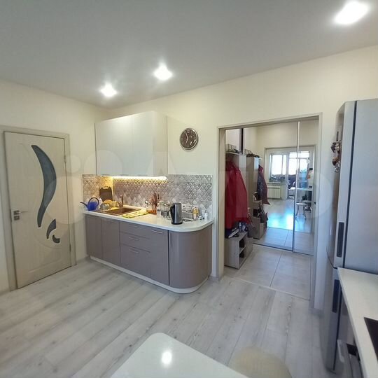 1-к. квартира, 40 м², 8/9 эт.