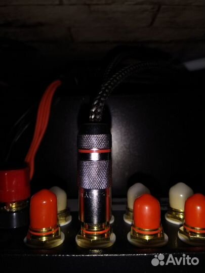 Oyaide hpsc-35R 2*1.25метра Rodium rca