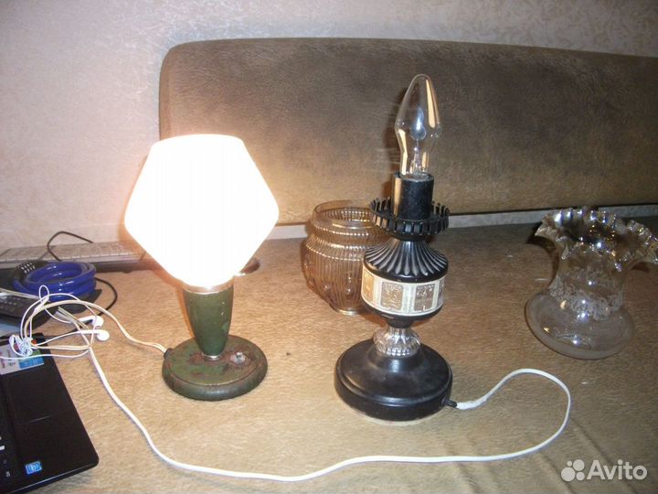 Настольные светильники и плафоны,лампа свеча
