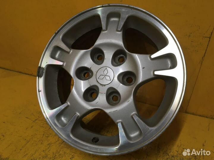 4 шт. Диски Mitsubishi 16 6х139,7 DIA 67,1