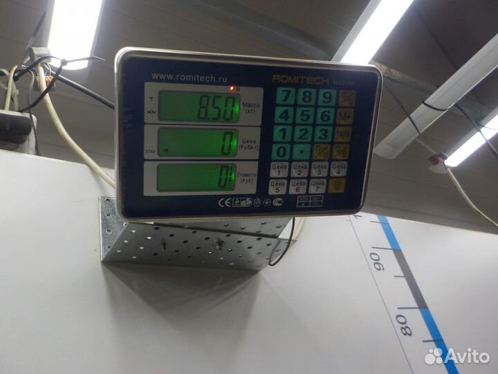 Цапфа/кулак поворотный передний левый Toyota Land Cruiser