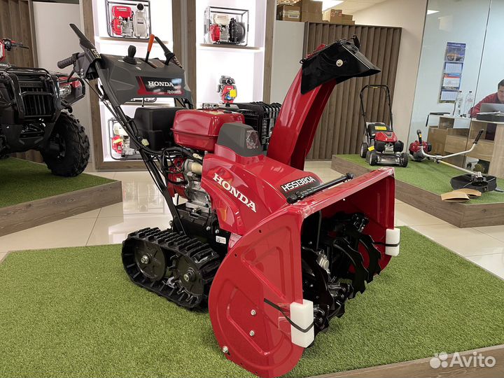 Снегоуборщик Honda HSS 1380 aetd