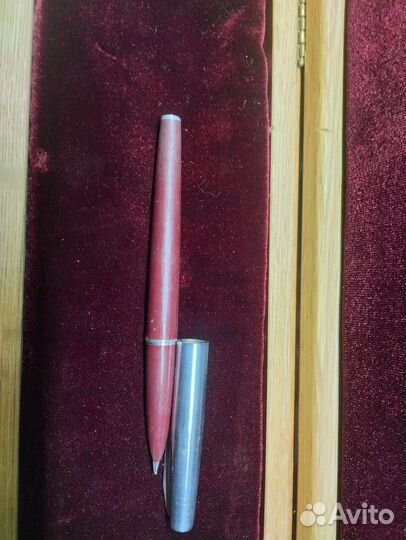 Перьевая поршневая ручка СССР
