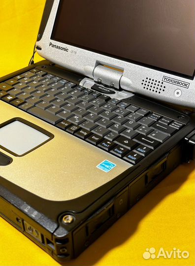 Защищенный ноутбук panasonic CF-19