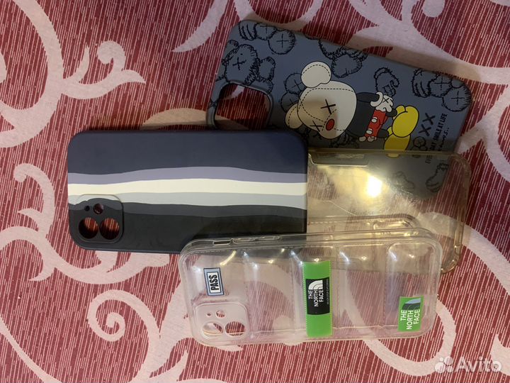 Чехол на iPhone 11