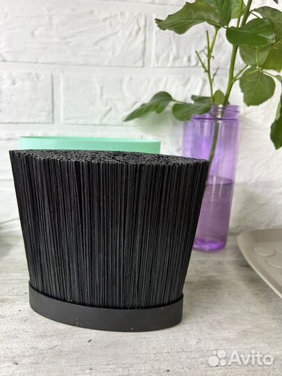 Подставка под столовые приборы и ножи