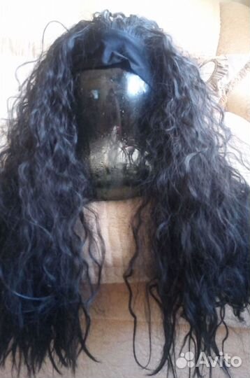 Парик вьющийся 65 см